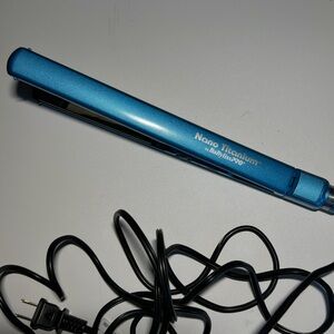 BaBylissPRO Nano Titanium Flat Iron 1”